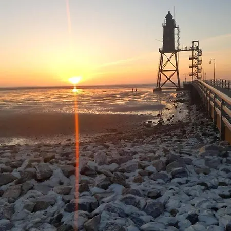 Holiday home Deichfuerst *